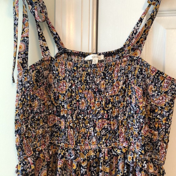 ๐๐SOLD. Maxi dress Sold ๐๐ - Picture 5 of 8